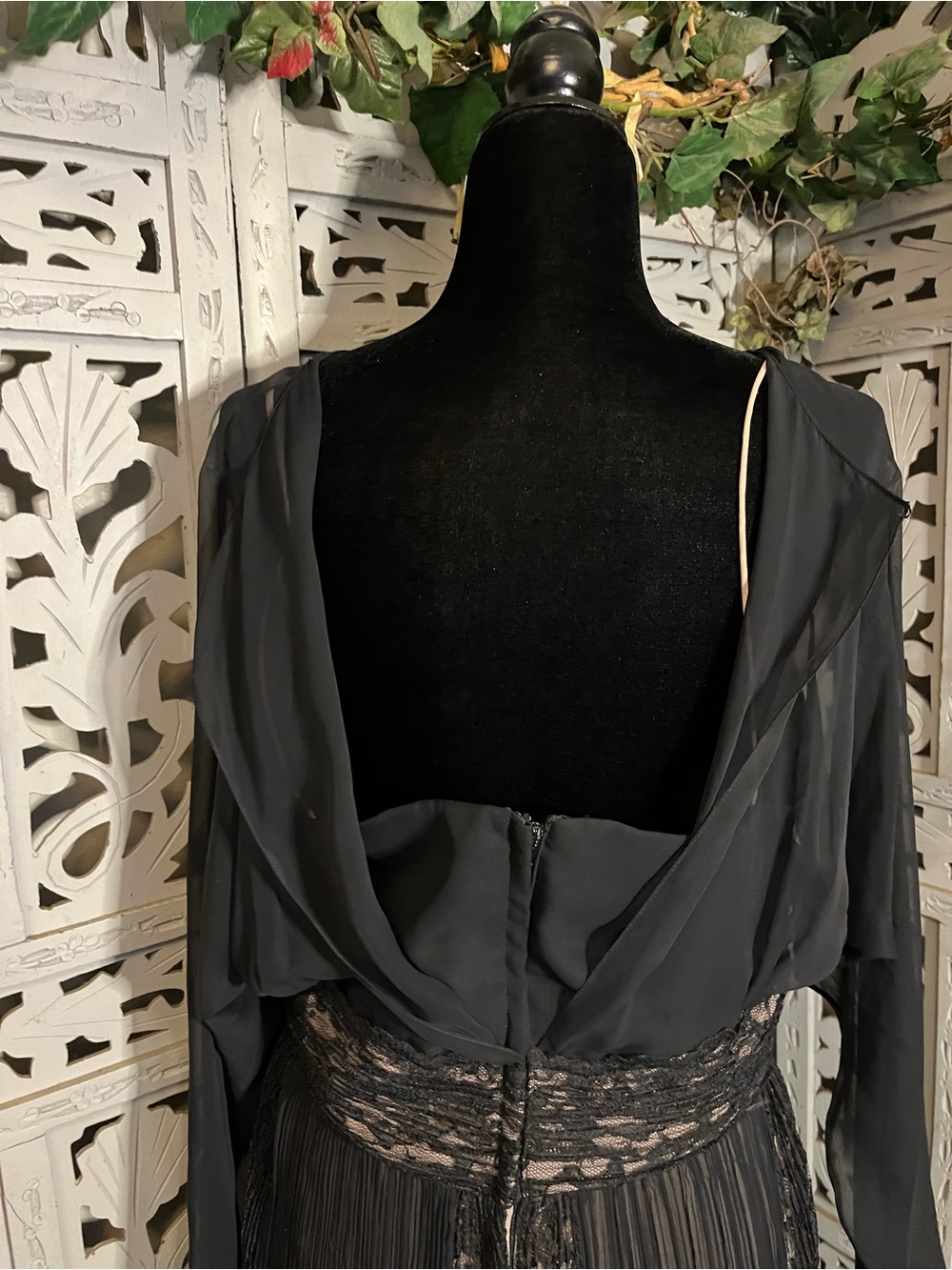 JACK BRYAN VINTAGE 60’s/70’s ELEGANT BLACK CHIFFON & LACE MAXI FORMAL DRESS - Picture 10 of 14
